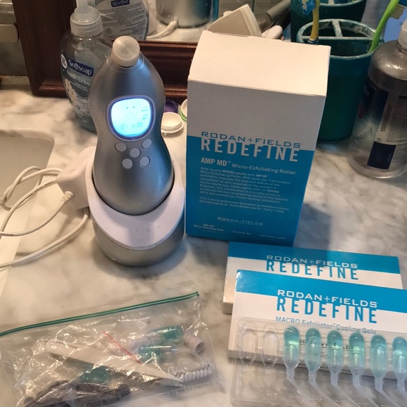 Rodan + Fields Macro Exfoliator with extras